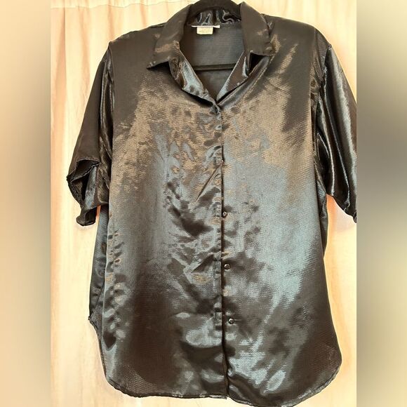 Size 40  1X vintage Risky Business black silky shirt button front 100% polyester - Picture 1 of 7